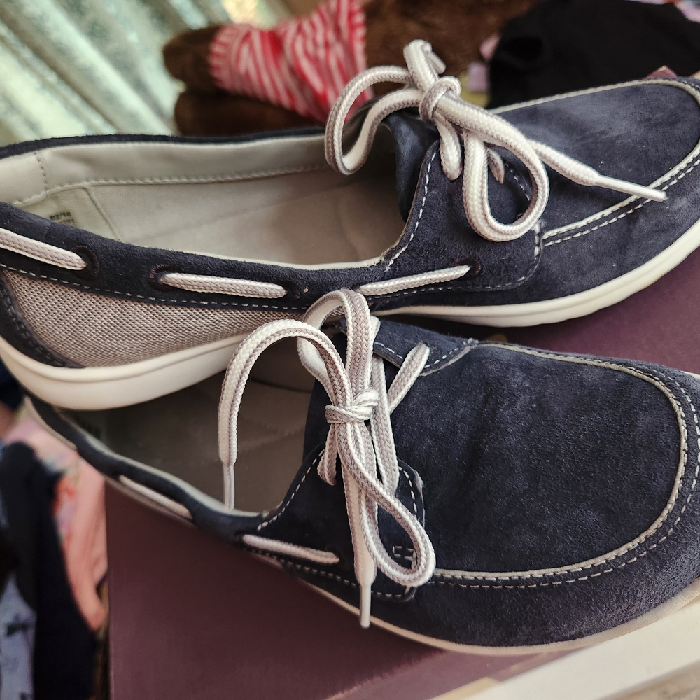 Clarks Blue and White Flats with Moccasin Stitching